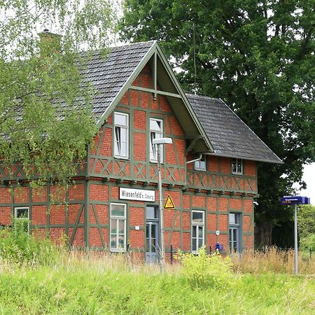 Ferienwohnung Bahnhof 1892 Meeder Екстер'єр фото